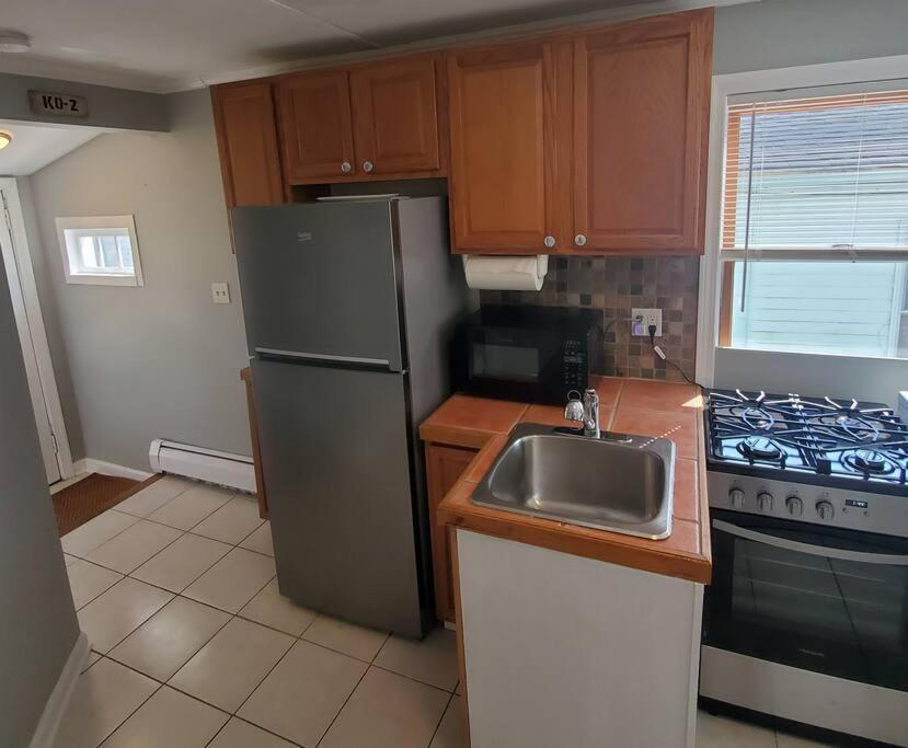 Beachy Bay Breeze Bungalow 2Br With Parking And Close To Many Amenities. West Haven Exterior foto