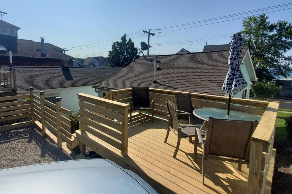 Beachy Bay Breeze Bungalow 2Br With Parking And Close To Many Amenities. West Haven Exterior foto